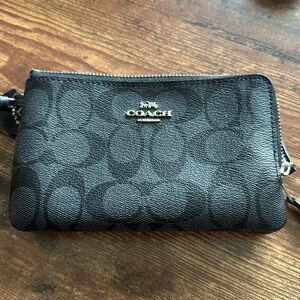 Black/grey Coach wristlet